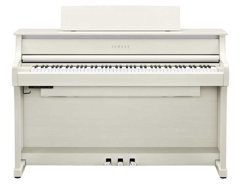 Yamaha CLP 875 weiß birke Frontalansicht Digitalpiano
